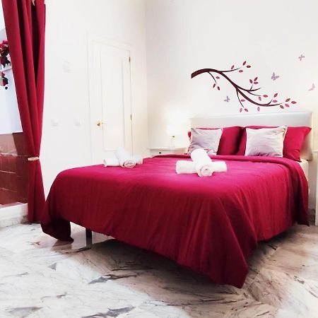 Ciriaco By Sevillaluxurysuites Екстер'єр фото