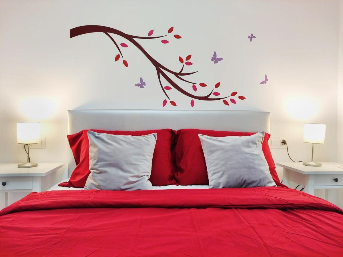 Ciriaco By Sevillaluxurysuites Екстер'єр фото